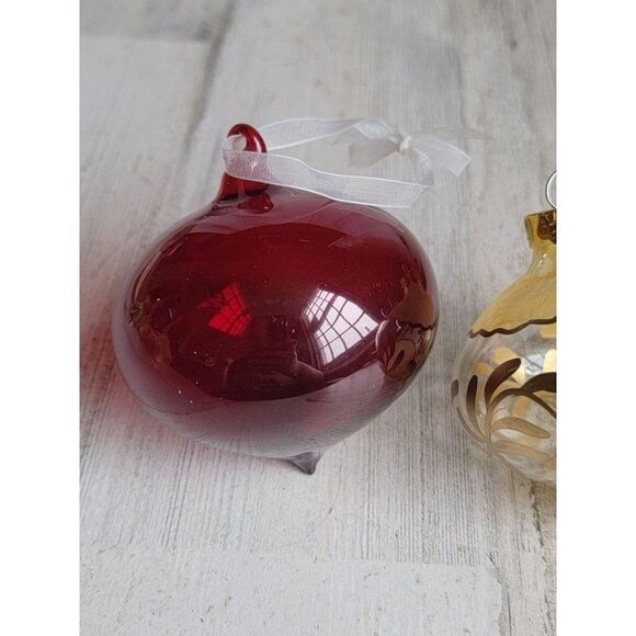 Blown glass pointed red gold trim set ornament Xmas mistletoe - Picture 2 of 6